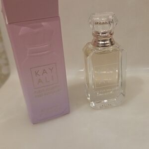 Fleur Majesté Rose Gold Perfume